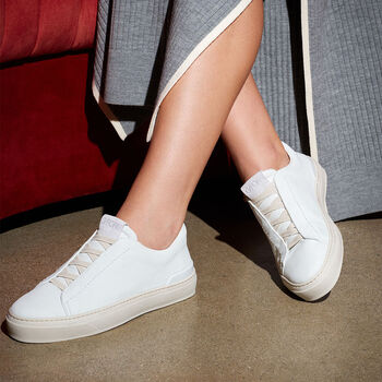 WOMEN'S ENDEAVOUR SLIP ON LEATHER SNEAKER - Alternate Image 1