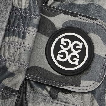 MEN'S SIGNATURE CAMO GOLF GLOVE - Alternate Image 1